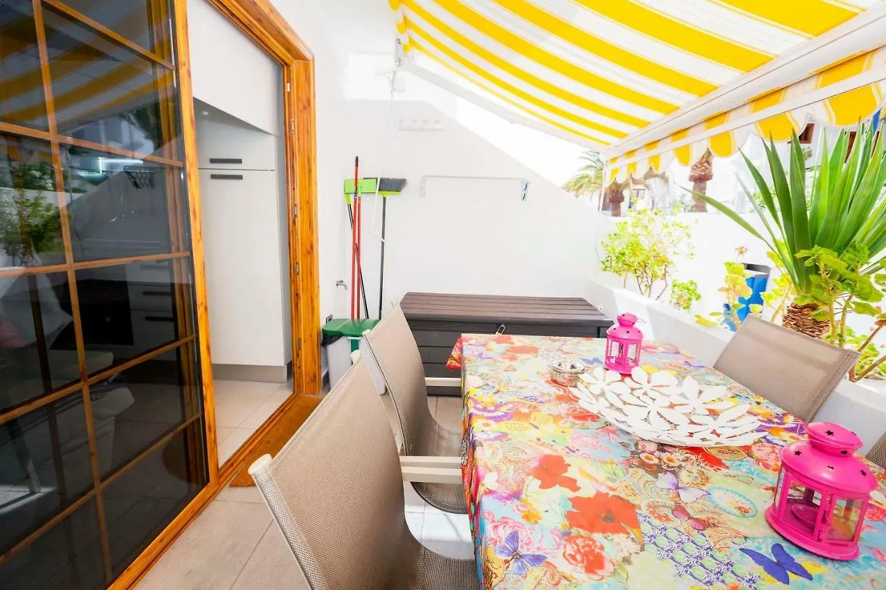 Exclusive Francy'S Apartment In Garden City, Sant'Eugenio アデヘ